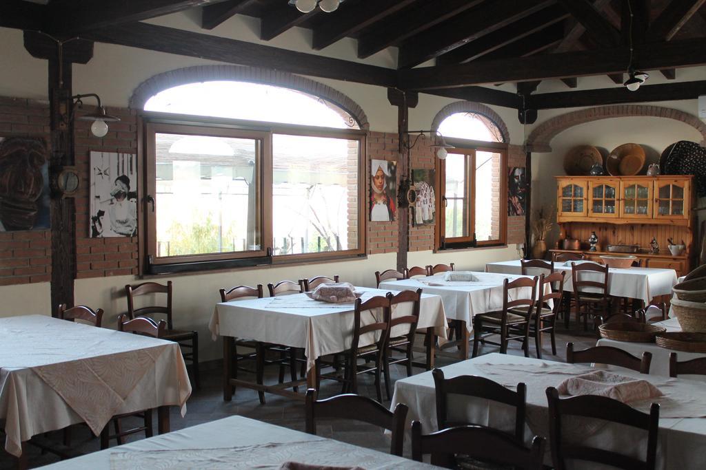 Agriturismo Su Recreu Ittiri Ngoại thất bức ảnh